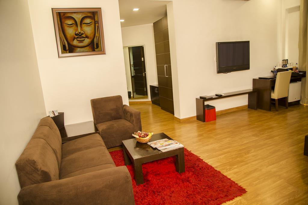 Hotel La Suite New Delhi Eksteriør bilde