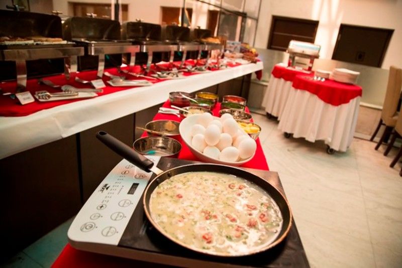 Hotel La Suite New Delhi Eksteriør bilde