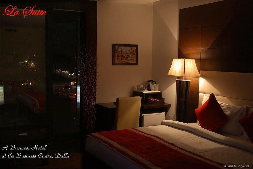 Hotel La Suite New Delhi Eksteriør bilde