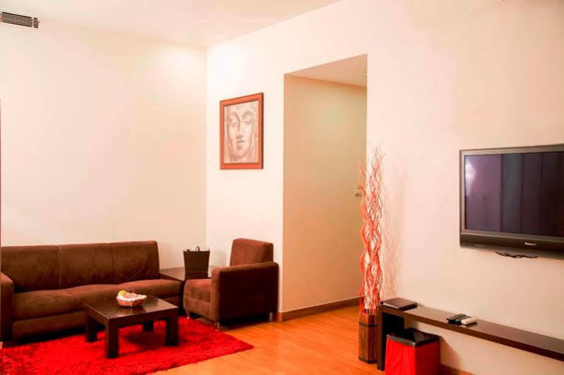 Hotel La Suite New Delhi Eksteriør bilde